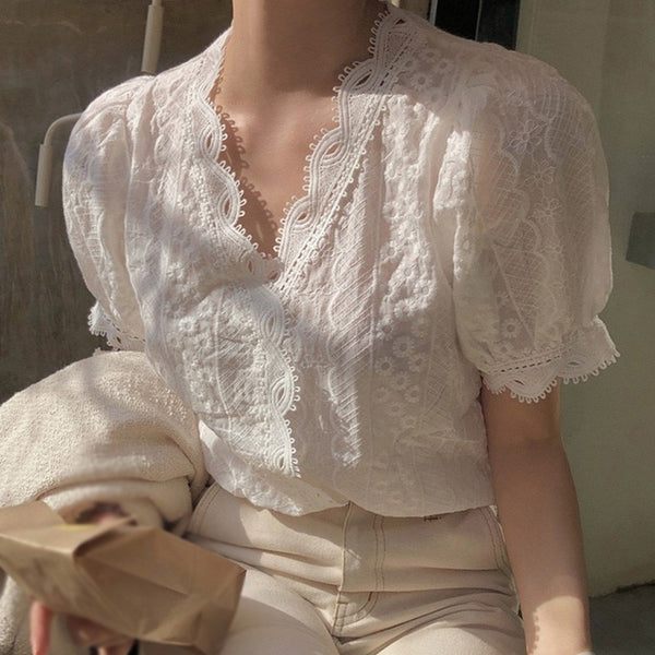 Office Ladies Lace Border Shirt Fashion Hollow Out White Blouse Simple Casual V-Neck Short Sleeve Blouses